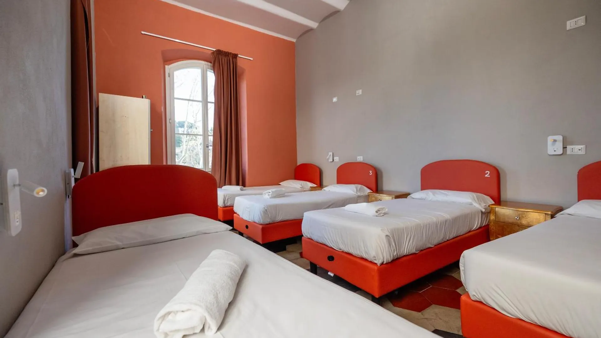 Borgo Ripa Urban Travel Hostel Rome