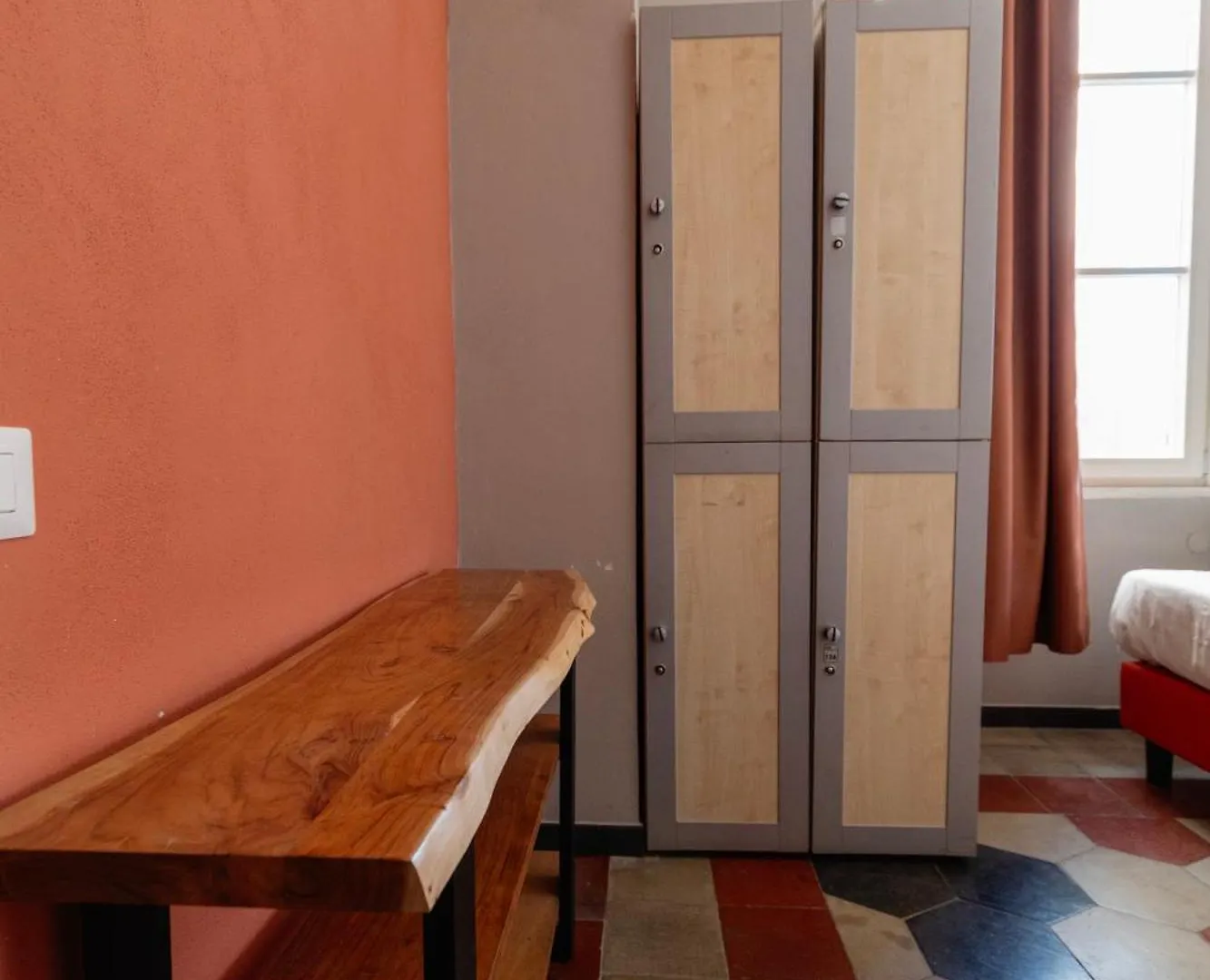 Borgo Ripa Urban Travel Hostel Rome