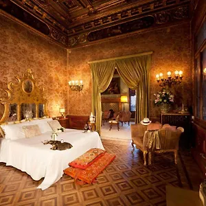Palazzetto Pisani Grand Canal Guest house Venice