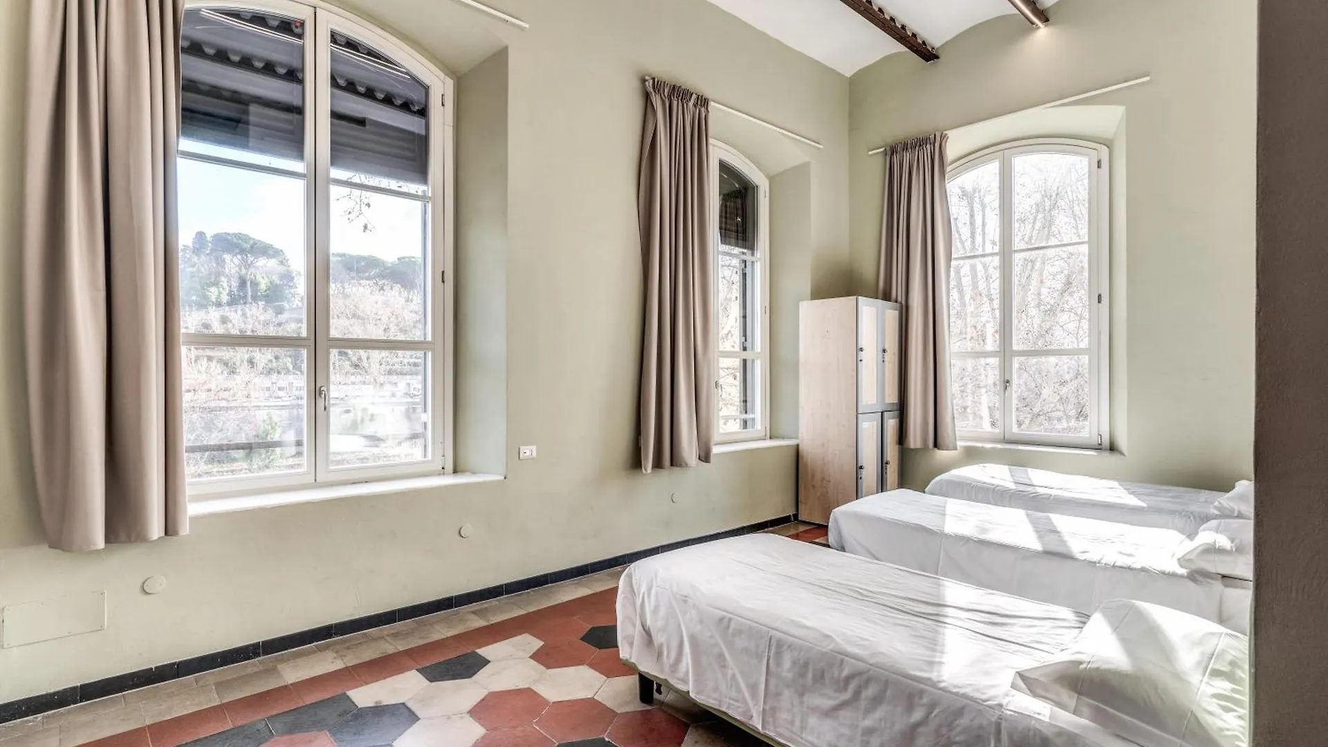 Hostel Borgo Ripa Urban Travel Rom
