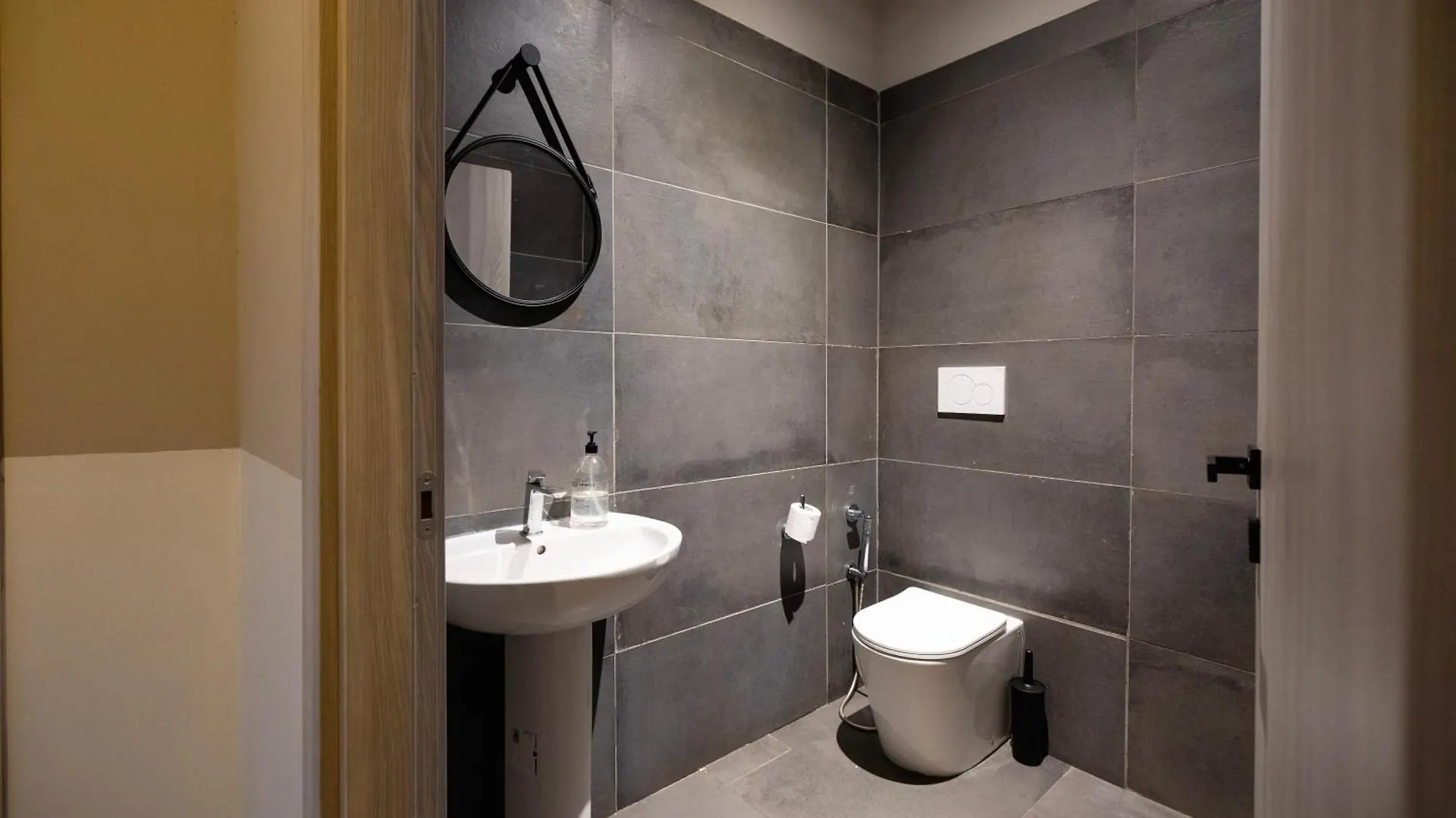 Borgo Ripa Urban Travel Hostel Rome