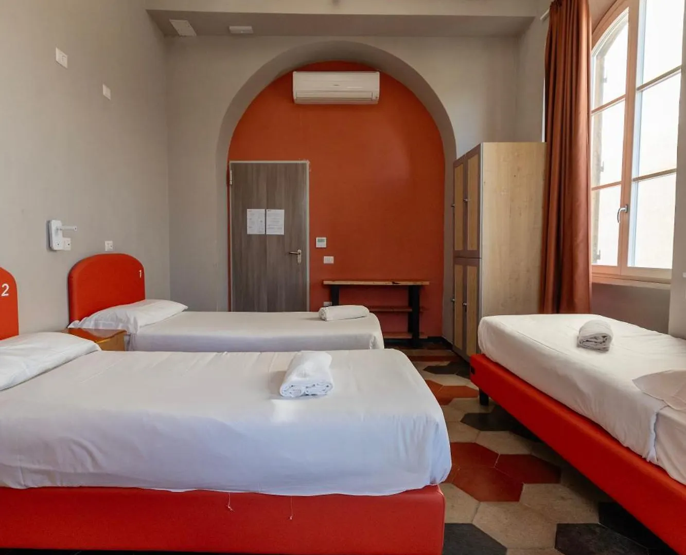 Hostel Borgo Ripa Urban Travel Rom Italien
