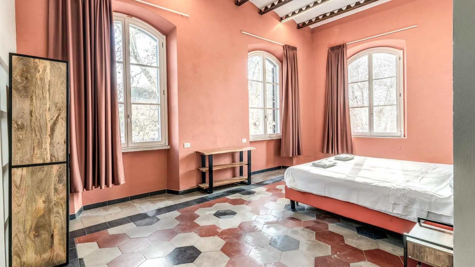 Borgo Ripa Urban Travel Hostel Rome