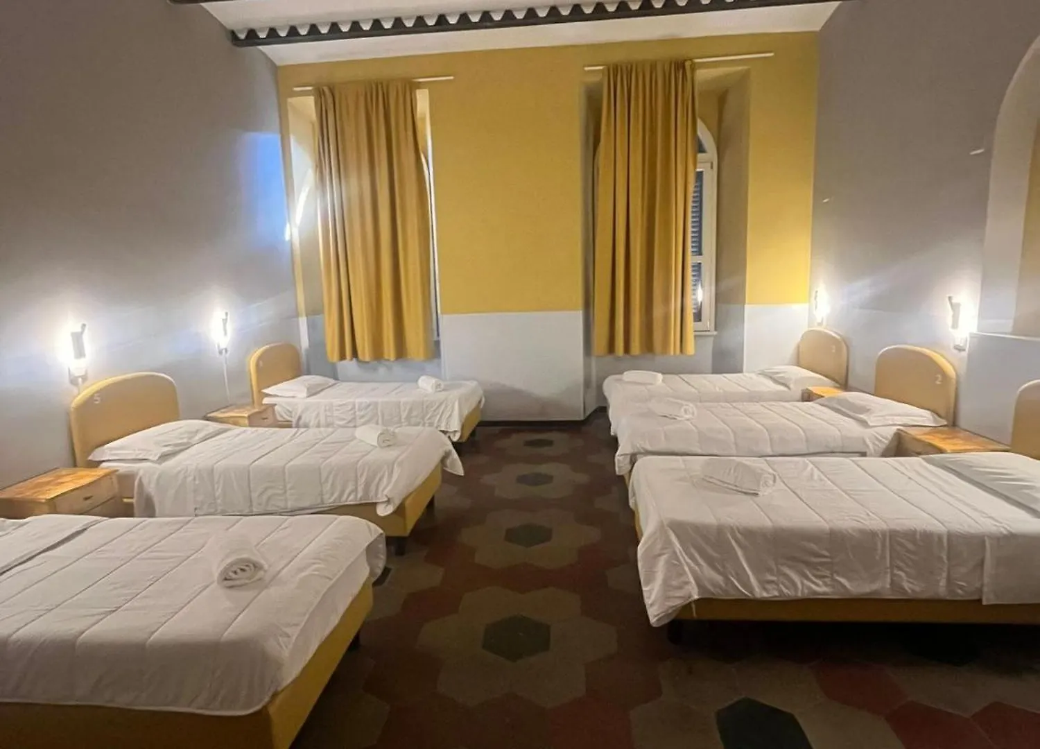 Borgo Ripa Urban Travel Hostel Rome 0*,