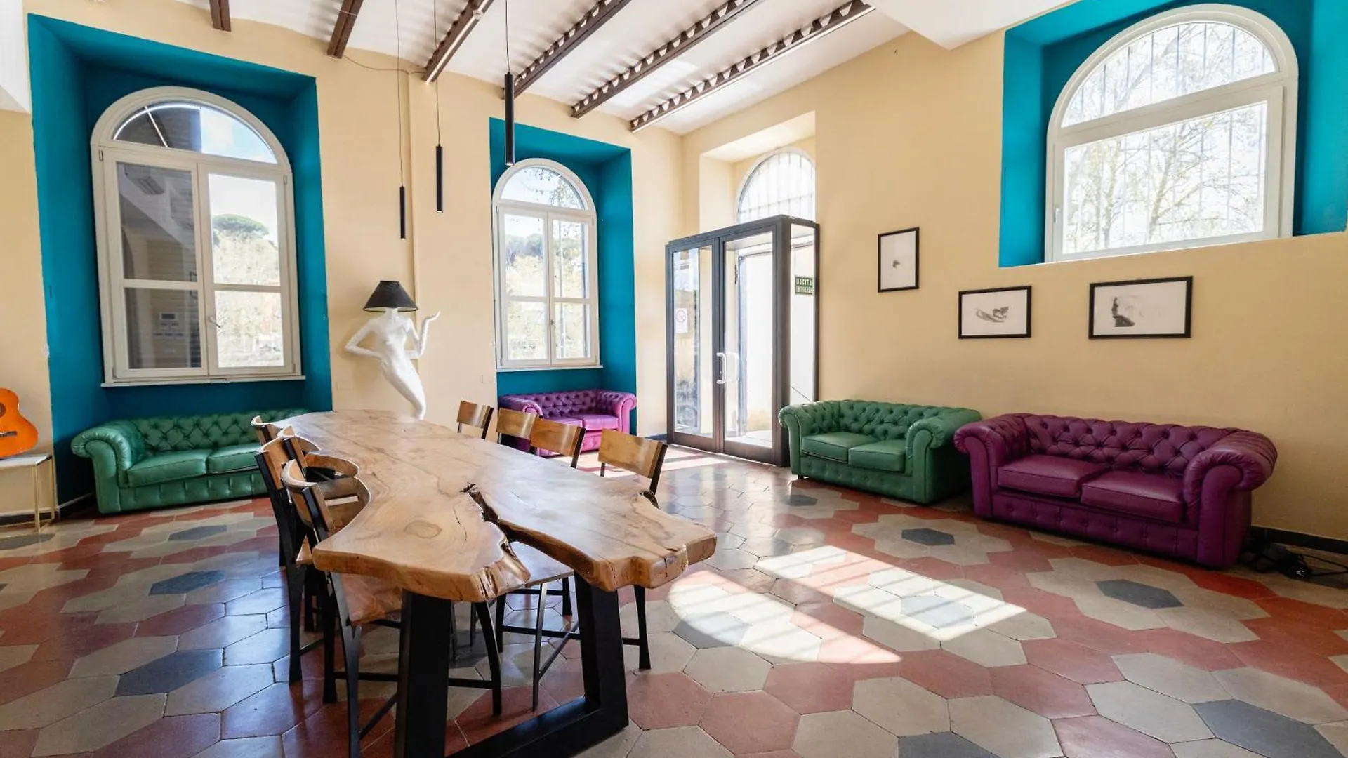 Borgo Ripa Urban Travel Hostel Rome